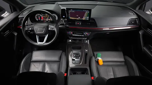 Audi Q5 (FY) 40 TDI 2021 7