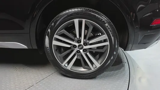 Audi Q5 (FY) 40 TDI 2021 21