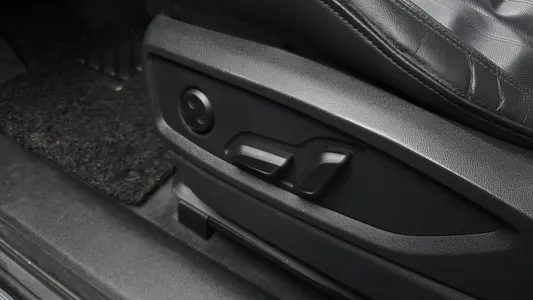 Audi Q5 (FY) 40 TDI 2021 31