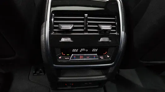 BMW X5 (G05) xDrive 40i M 2023 18