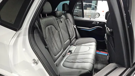 BMW X5 (G05) xDrive 40i M 2023 11