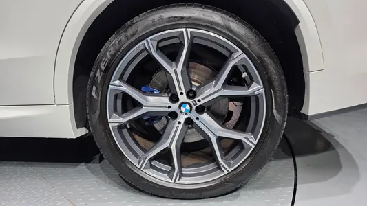 BMW X5 (G05) xDrive 40i M 2023 21