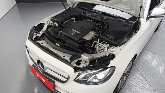 Mercedes-Benz E-Class W213 E300 2018 6