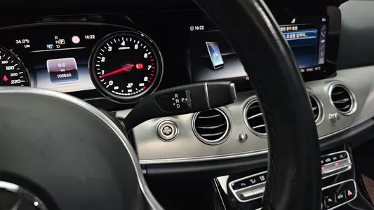 Mercedes-Benz E-Class W213 E300 2018 9