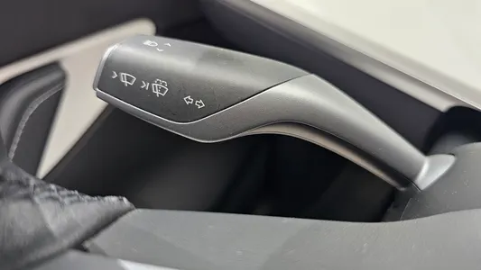 Tesla Y AWD 2022 30