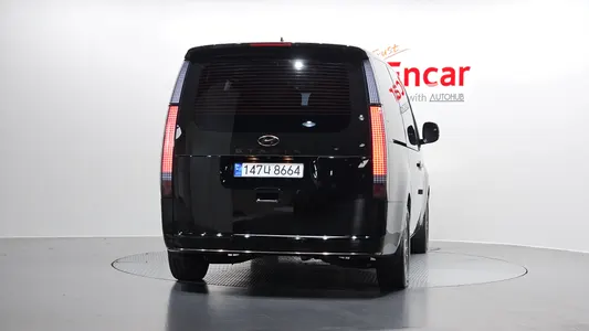 Hyundai Staria 9 2024 4