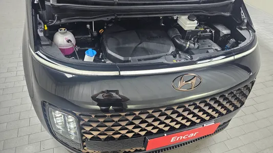 Hyundai Staria 9 2024 6