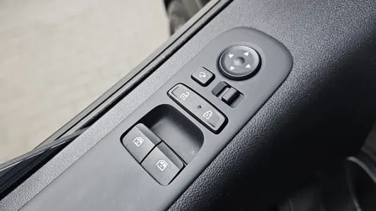 Hyundai Staria 9 2024 28