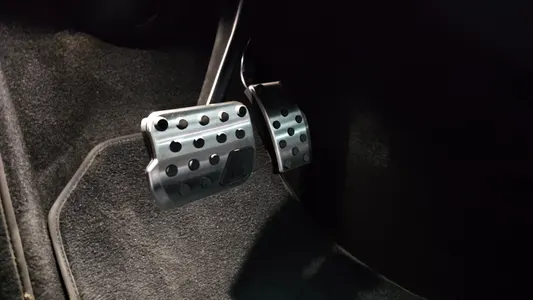 Tesla 3 RWD 2025 38