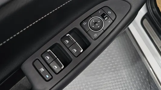 Hyundai IG 2018 12