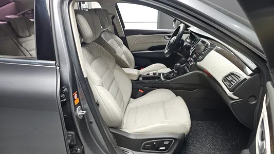 Renault Korea SM6 1.6 TCe RE 2017 10