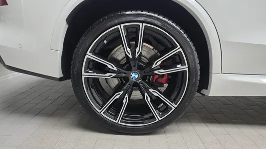 BMW X5 (G05) M60i 2025 5