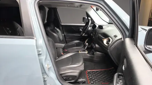 Jeep 레니게이드 2.0 AWD 2016 11