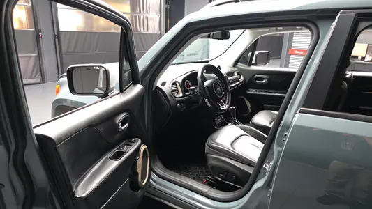 Jeep 레니게이드 2.0 AWD 2016 10