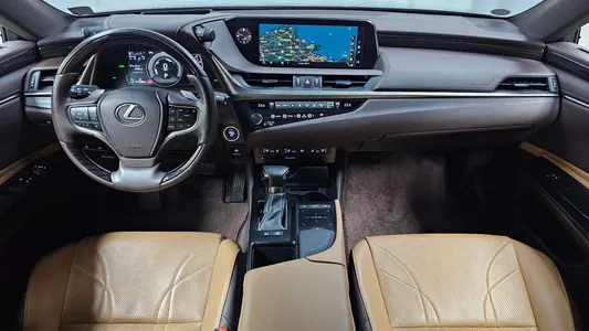 Lexus ES300h 7 2018 7
