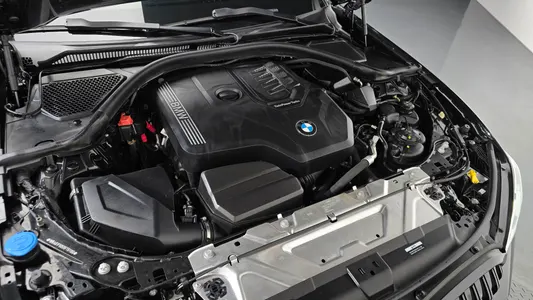 BMW 3 Series (G20) 320i M 2024 6