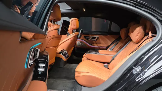 Mercedes-Benz S-Class W223 S500L 4MATIC 2025 12