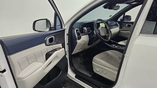 Kia 4 HEV 1.6 2WD 2022 10