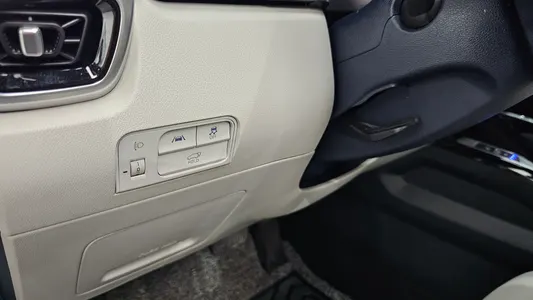 Kia 4 HEV 1.6 2WD 2022 20