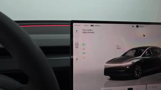 Tesla Y L AWD 2026 9