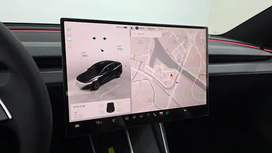 Tesla Y L AWD 2026 13