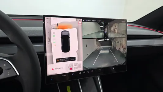 Tesla Y L AWD 2026 14