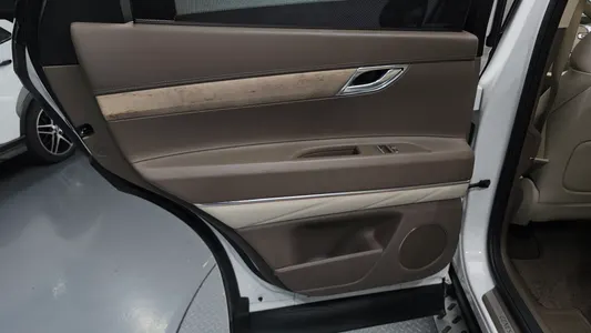 Genesis GV80 2.5T 2WD 2022 25