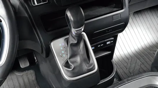 Hyundai Staria 5 2021 9