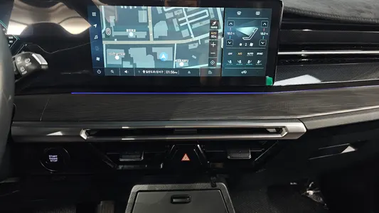 KG Mobility 2 1.5 2WD 2024 14