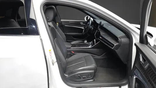Audi A6 (C8) 40 TDI 2021 11