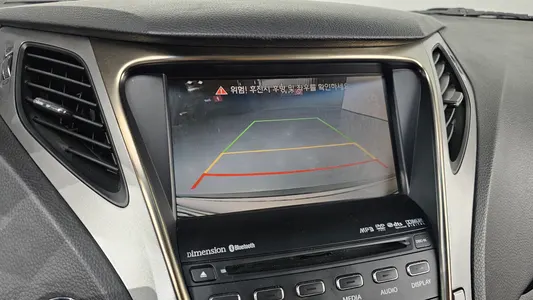 Hyundai Grandeur HG HG240 2011 17