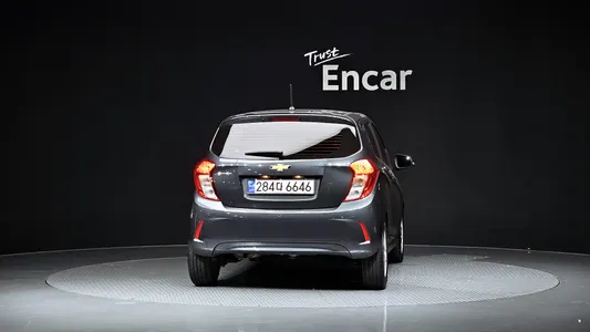 Chevrolet Spark LT 2021 4
