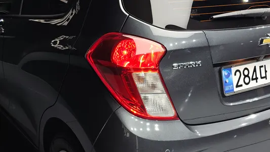 Chevrolet Spark LT 2021 23
