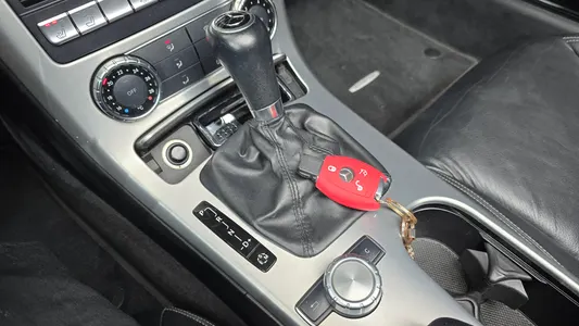 Mercedes-Benz SLK-Class 200 2012 9
