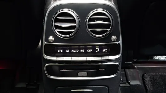 Mercedes-Benz S-Class W222 S400L d 4MATIC 2018 35