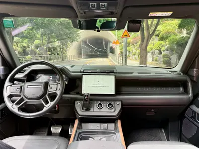Land Rover (L663) 110 P400 X 2023 11