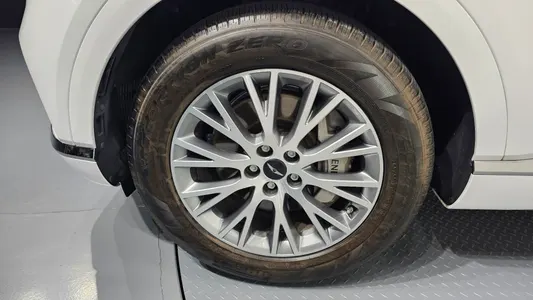 Genesis GV80 2.5T 2WD 2023 4