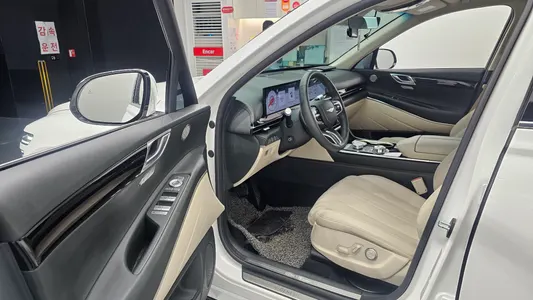 Genesis GV80 2.5T 2WD 2023 9
