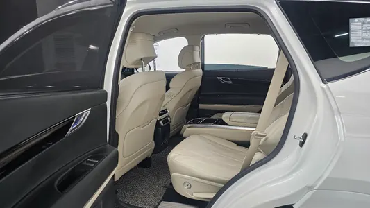 Genesis GV80 2.5T 2WD 2023 26