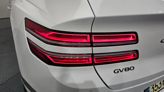 Genesis GV80 2.5T 2WD 2023 23