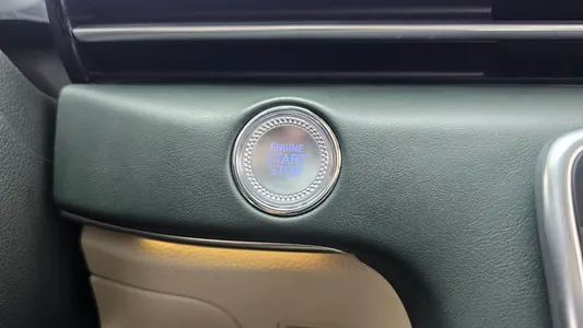 Genesis GV80 2.5T 2WD 2023 28