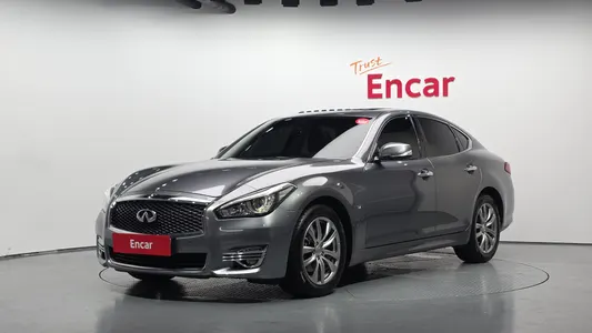 Infiniti Q70 3.7 2017