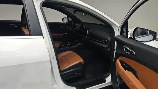 Kia 5 1.6 2WD 2022 11