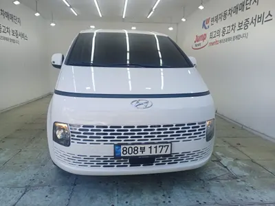 Hyundai Staria 5 2022