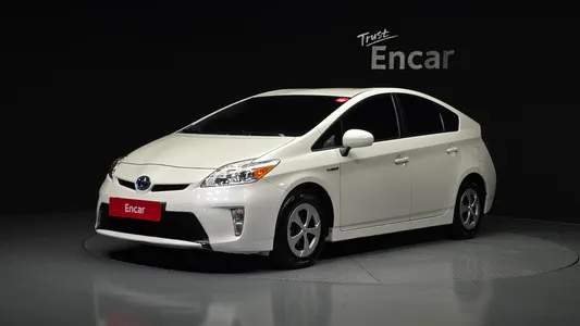 Toyota 1.8 E 2015