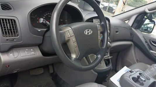 Hyundai Grand Starex 2012 7