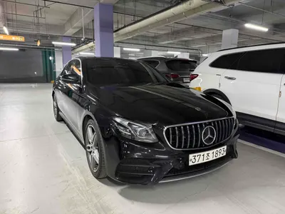 Mercedes-Benz E-Class W213 E300 4MATIC AMG Line 2019