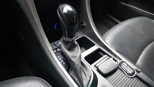 Hyundai 쏘나타 더 브릴리언트 LPI () 2012 9