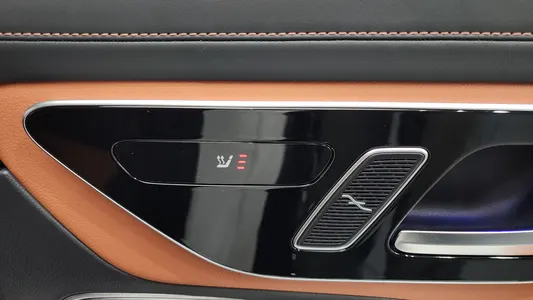 Mercedes-Benz GLC-Class X254 GLC300 4MATIC AMG Line 2023 32