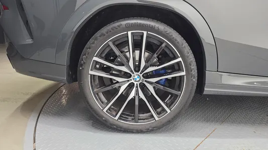 BMW X6 (G06) xDrive40i M 2026 5